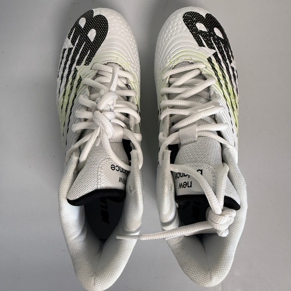 New Balance Women’s Lacross Cleats Rush V3 Mid SZ 6 - Picture 5 of 8